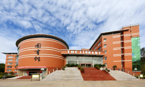 球王会体育首页案例 | 在未被世界惊扰的滇中明珠，打卡“书香地标”
